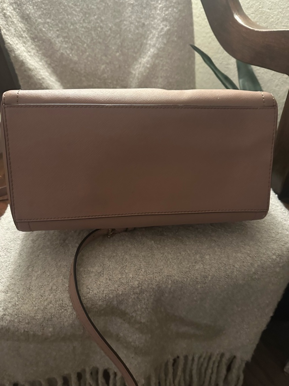 MICHAEL KORS Mauve Pink Leather Satchel with Gold Hardware - Picture 5 of 7